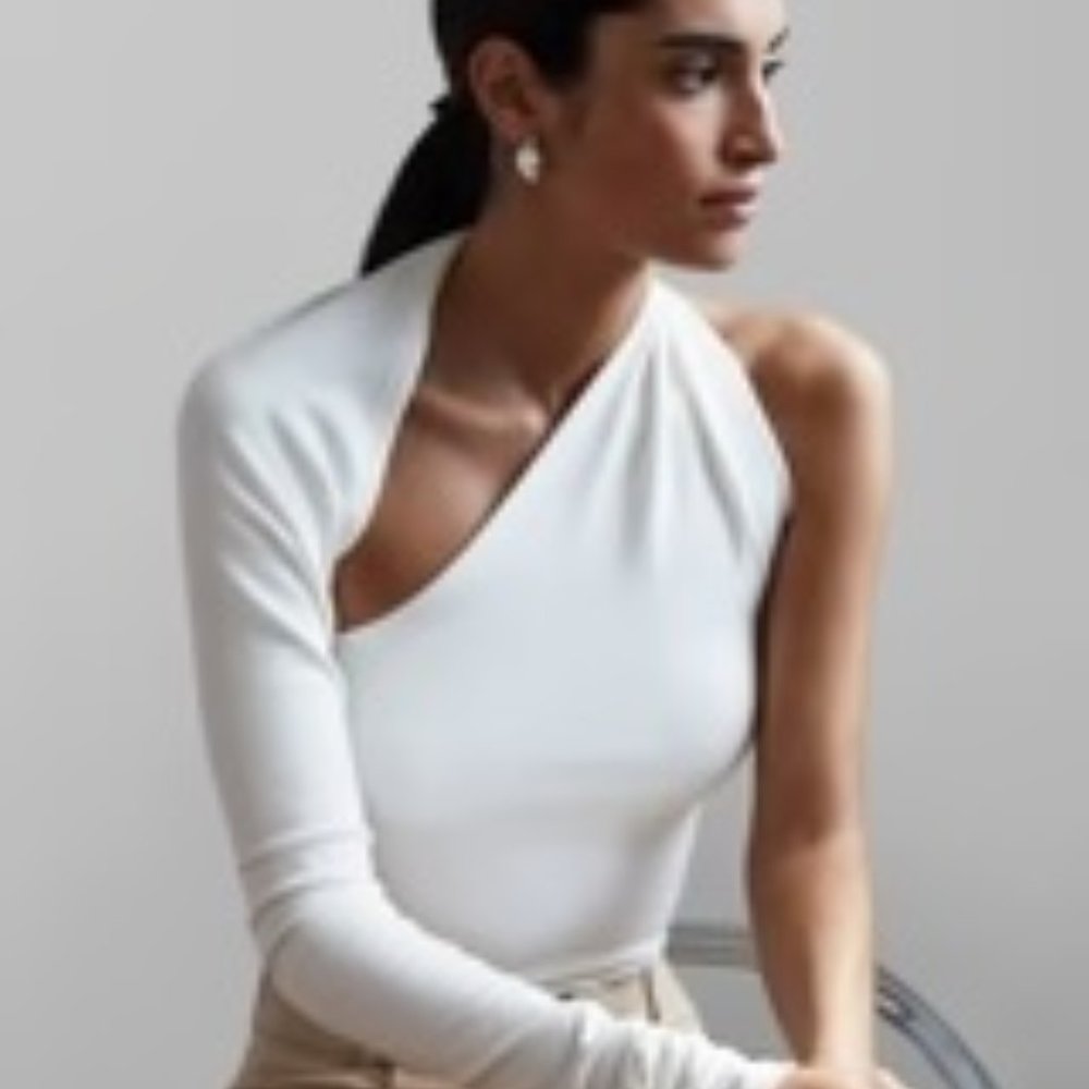 Marcella Manhattan One Shoulder Top - Size Small (White and Black)